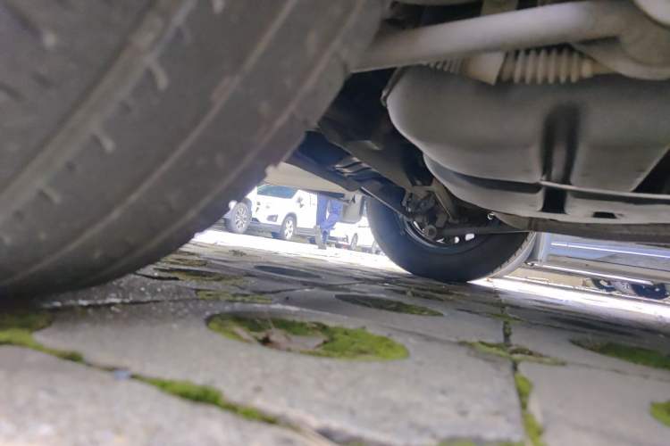Used Buick Excelle 2015 1.5L Automatic Classic Model Chassis Rear Right