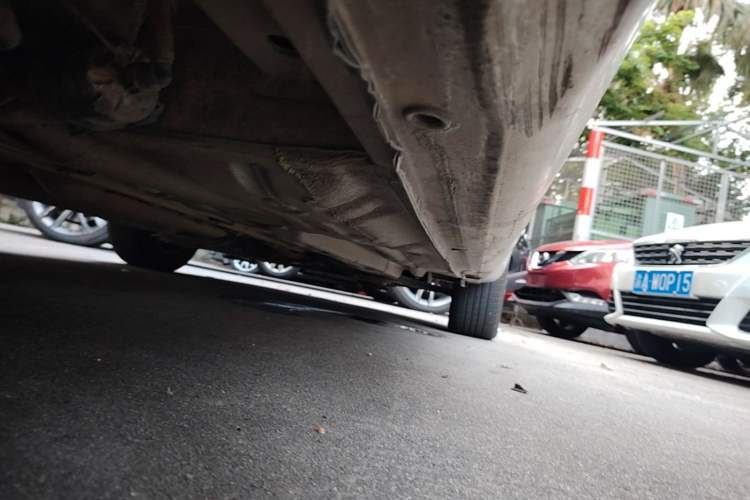 Used Buick Excelle 2015 1.5L Manual Classic Trim Chassis Rear Right