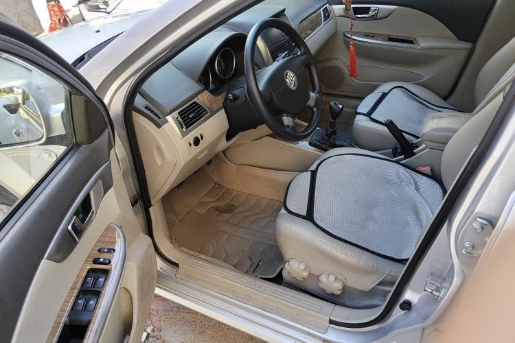 Used Buick Excelle 2015 1.5L Manual Classic Trim Driver Seat