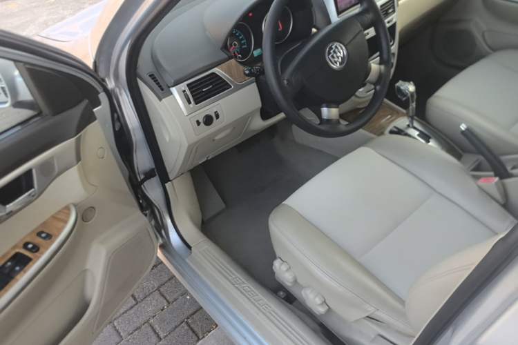 Used Buick Excelle 2015 1.5L Automatic Classic Model Driver Seat