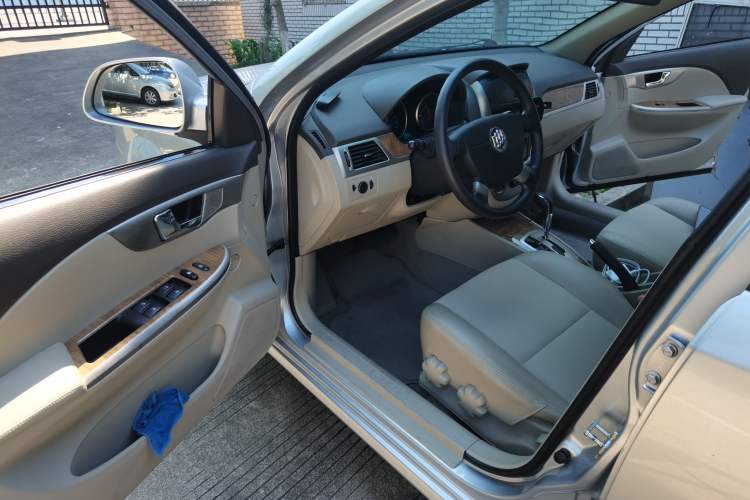 Used Buick Excelle 2015 1.5L Automatic Classic Model Driver Seat