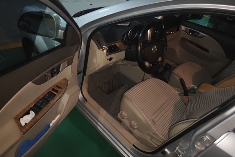 Used Buick Excelle 2015 1.5L Manual Classic Trim Driver Seat