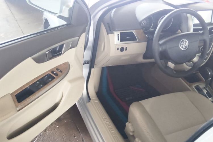 Used Buick Excelle 2015 1.5L Automatic Classic Model Driver Seat