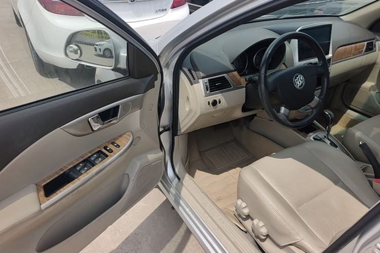 Used Buick Excelle 2015 1.5L Automatic Luxury Edition Driver Seat