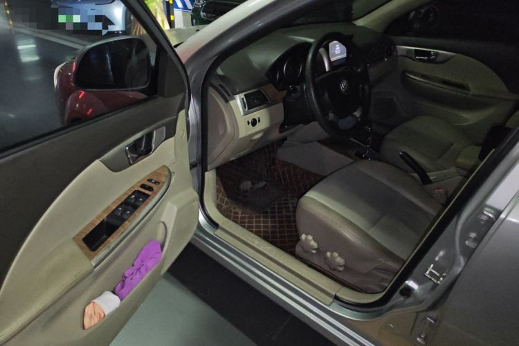Used Buick Excelle 2015 1.5L Automatic Classic Model Driver Seat