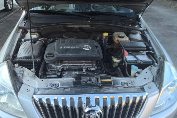 Used Buick Excelle 2015 1.5L Automatic Classic Model Engine Bay