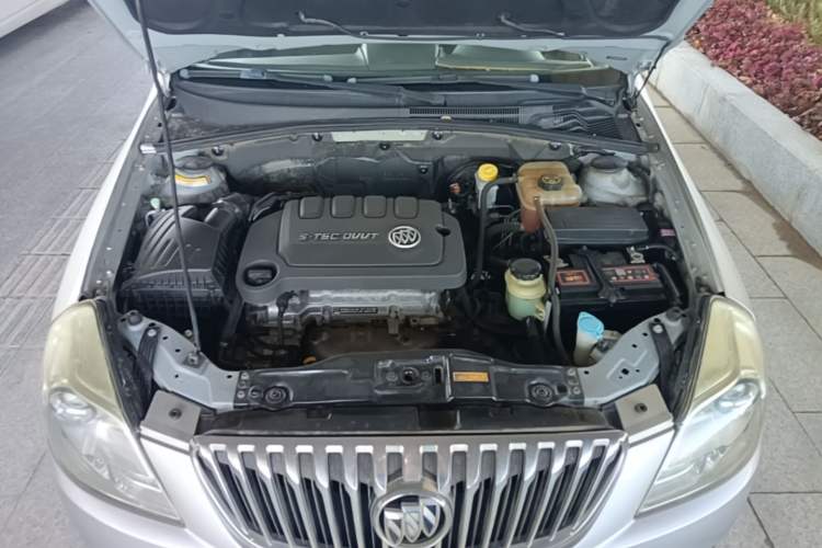 Used Buick Excelle 2015 1.5L Automatic Classic Model Engine Bay