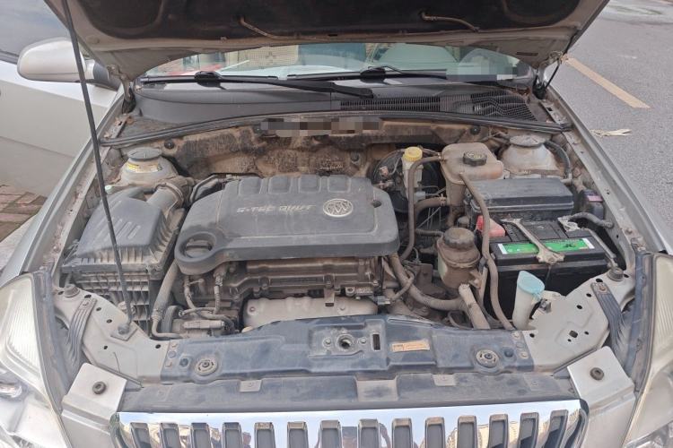 Used Buick Excelle 2015 1.5L Automatic Classic Model Engine Bay
