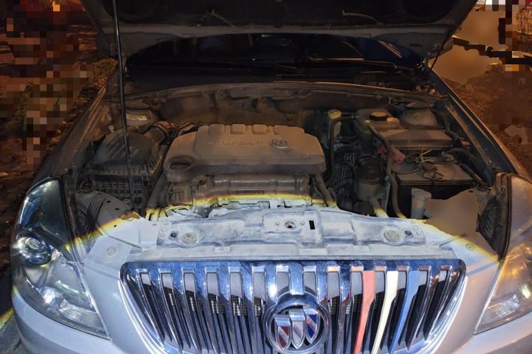 Used Buick Excelle 2015 1.5L Manual Classic Trim Engine Bay