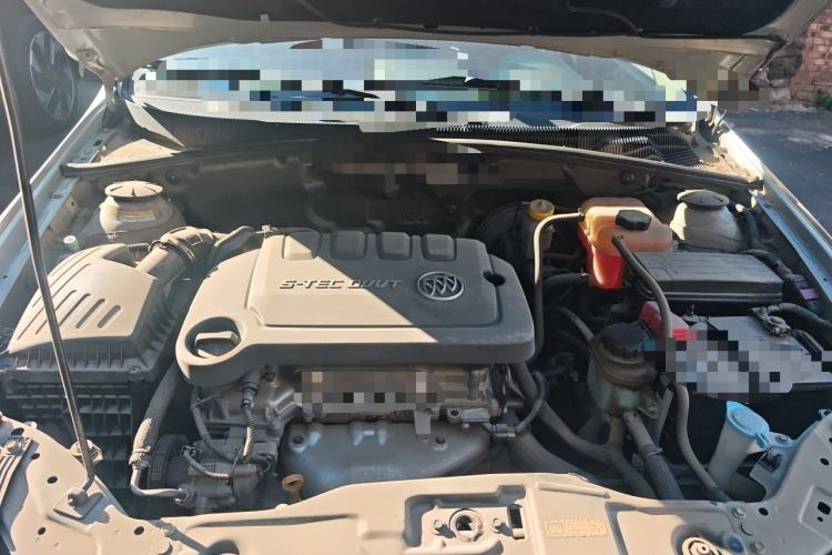 Used Buick Excelle 2015 1.5L Manual Classic Trim Engine Bay