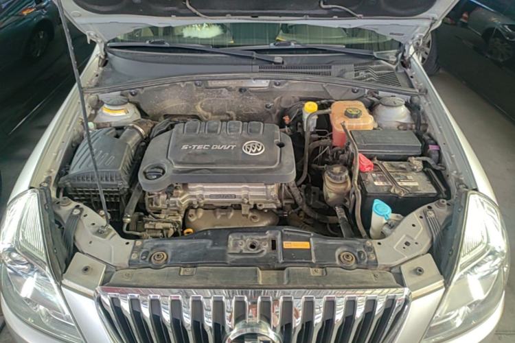 Used Buick Excelle 2015 1.5L Automatic Classic Model Engine Bay