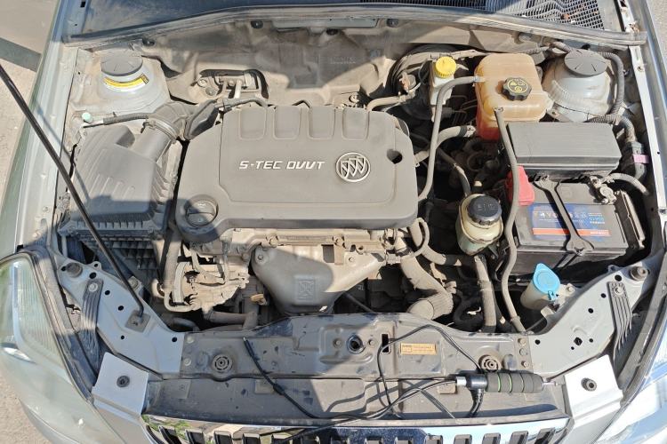 Used Buick Excelle 2015 1.5L Automatic Classic Model Engine Bay