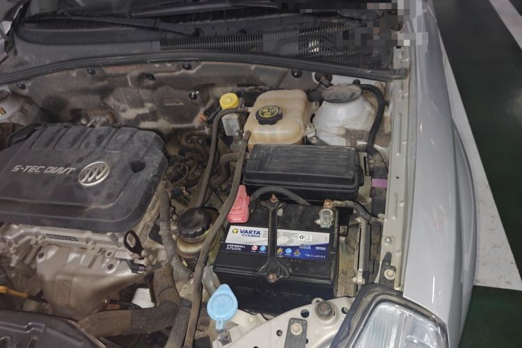 Used Buick Excelle 2015 1.5L Automatic Classic Model Engine Bay Left