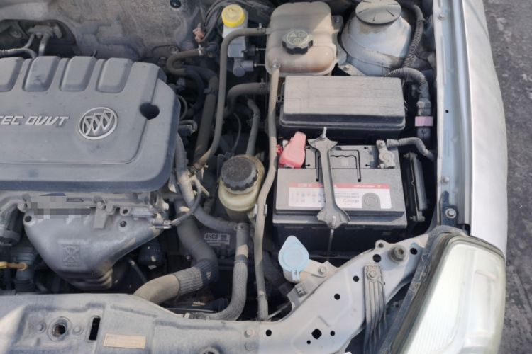 Used Buick Excelle 2015 1.5L Automatic Classic Model Engine Bay Left