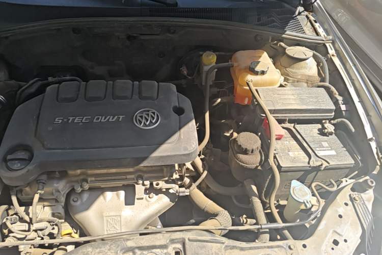 Used Buick Excelle 2015 1.5L Automatic Classic Model Engine Bay Left