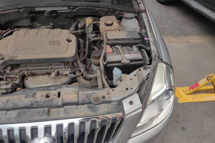 Used Buick Excelle 2015 1.5L Automatic Classic Model Engine Bay Left