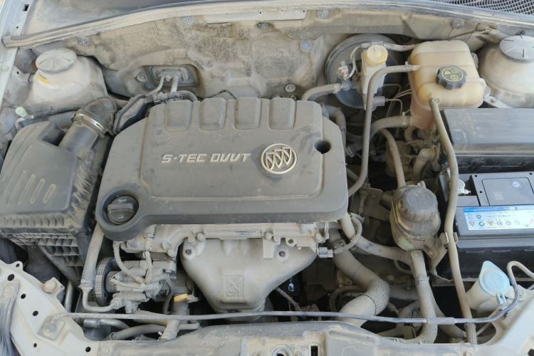 Used Buick Excelle 2015 1.5L Automatic Classic Model Engine Bay
