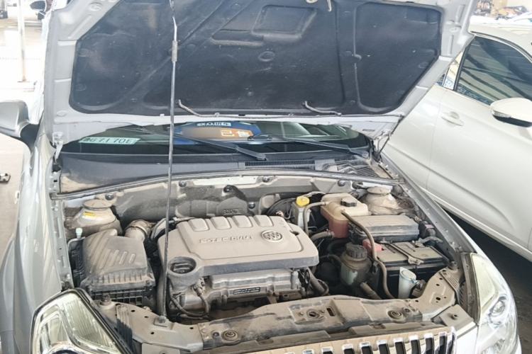 Used Buick Excelle 2015 1.5L Automatic Classic Model Engine Bay