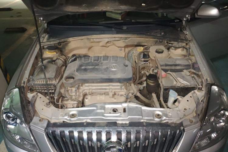 Used Buick Excelle 2015 1.5L Manual Luxury Model Engine Bay