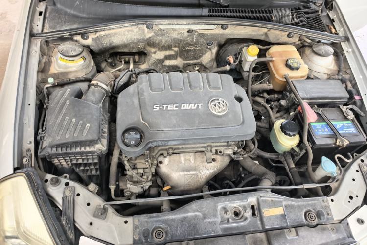Used Buick Excelle 2015 1.5L Automatic Classic Model Engine Bay