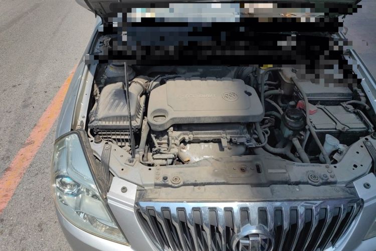Used Buick Excelle 2015 1.5L Manual Classic Trim Engine Bay Right