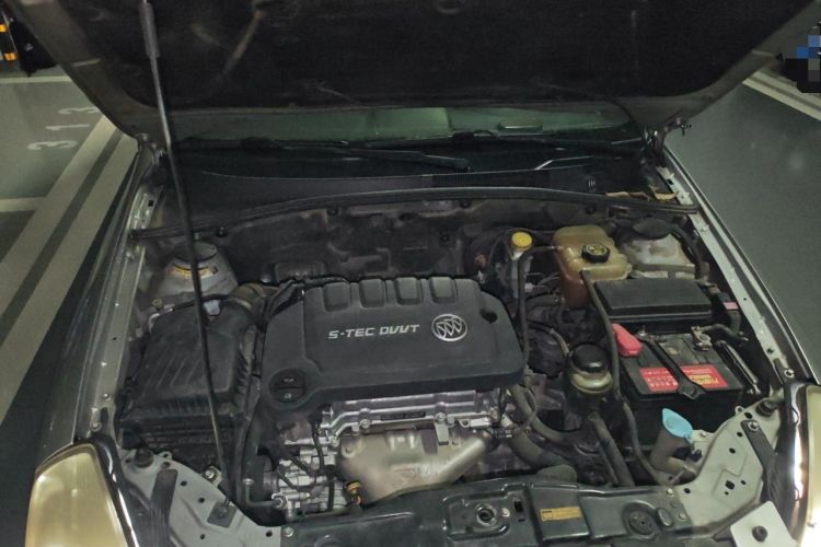 Used Buick Excelle 2015 1.5L Automatic Classic Model Engine Bay Right