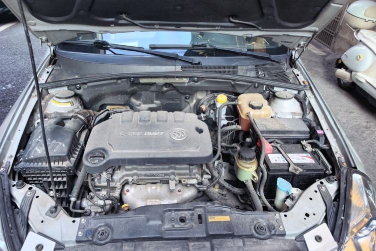Used Buick Excelle 2015 1.5L Automatic Classic Model Engine Bay