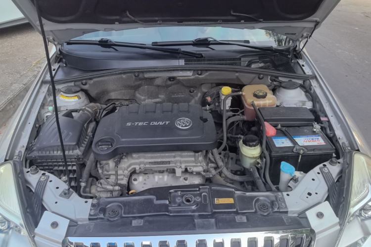 Used Buick Excelle 2015 1.5L Automatic Classic Model Engine Bay