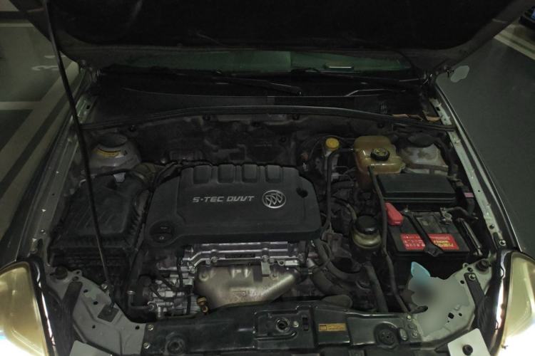 Used Buick Excelle 2015 1.5L Automatic Classic Model Engine Bay