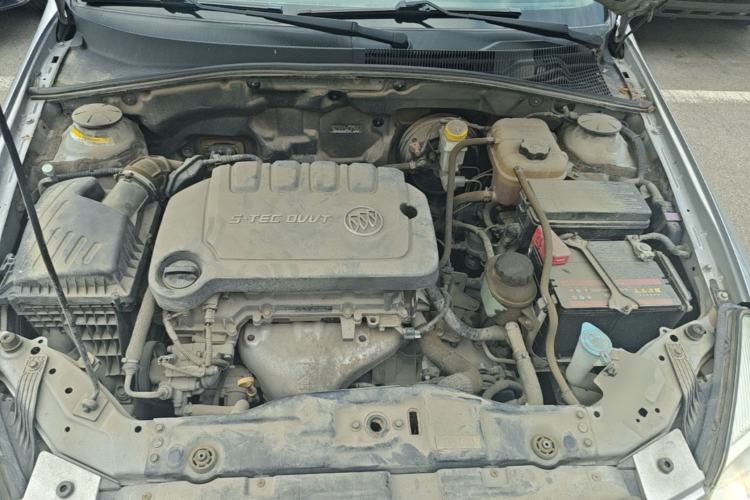 Used Buick Excelle 2015 1.5L Automatic Classic Model Engine Bay