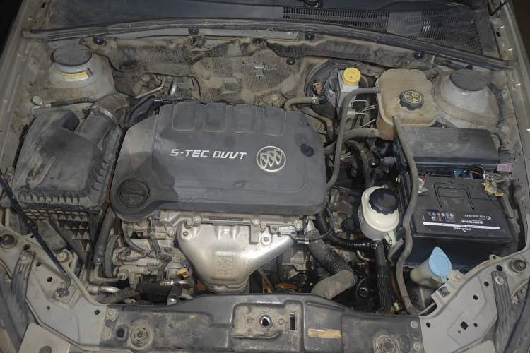 Used Buick Excelle 2015 1.5L Automatic Classic Model Engine Bay