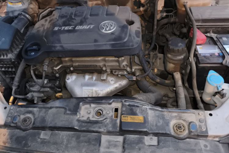 Used Buick Excelle 2015 1.5L Automatic Classic Model Engine Bay