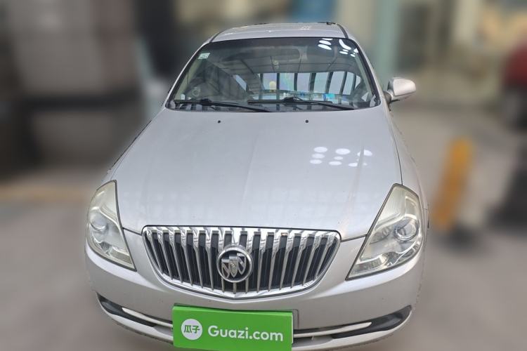 Used Buick Excelle 2015 1.5L Automatic Classic Model Exterior 1