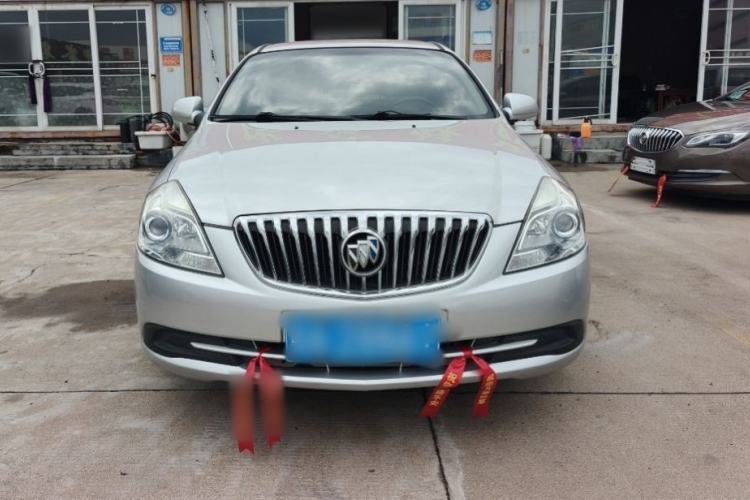 Used Buick Excelle 2015 1.5L Automatic Classic Model Exterior 1