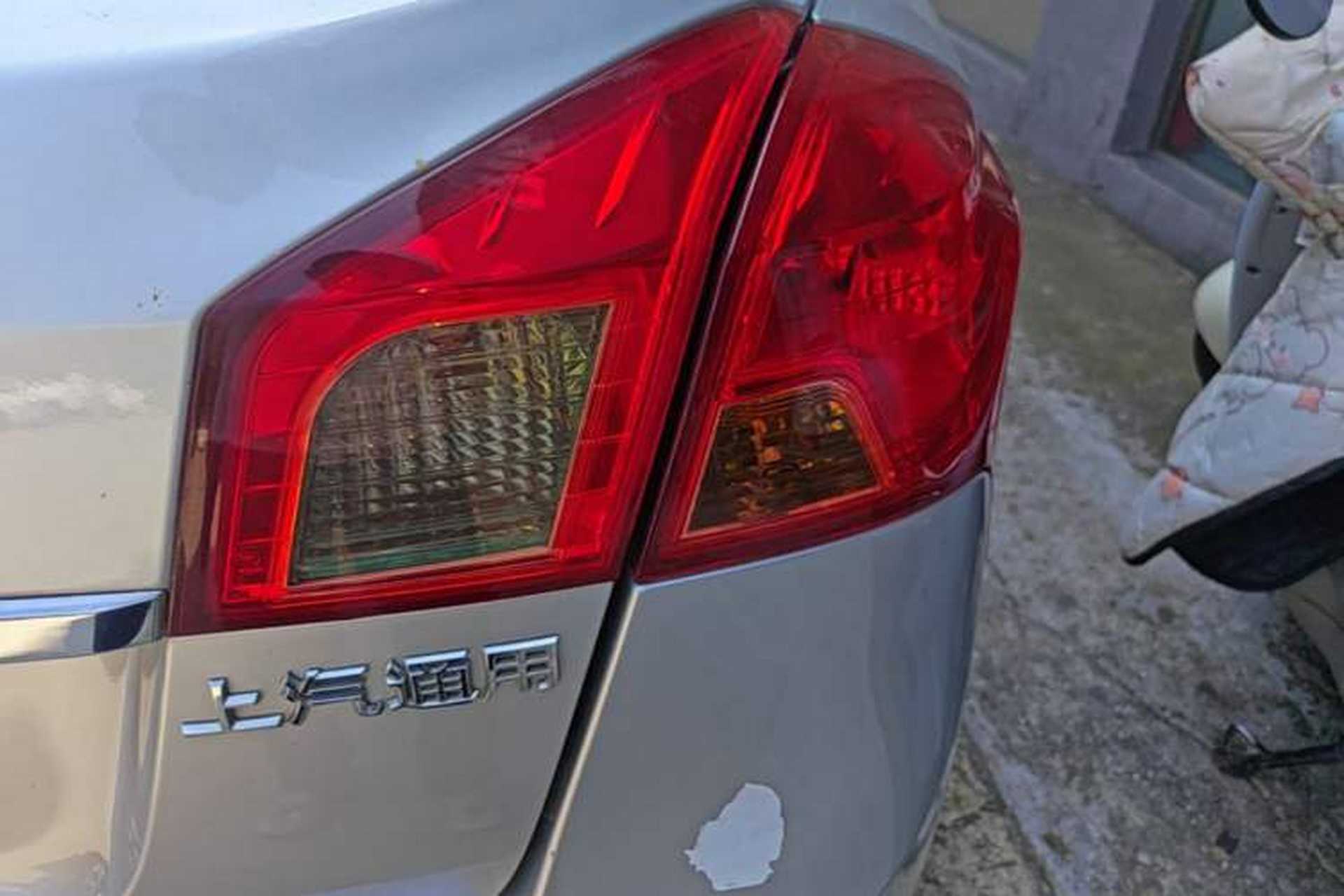 Used Buick Excelle 2015 1.5L Automatic Classic Model Exterior 3