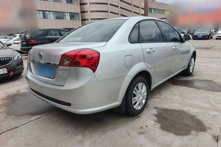 Used Buick Excelle 2015 1.5L Automatic Classic Model Exterior 3