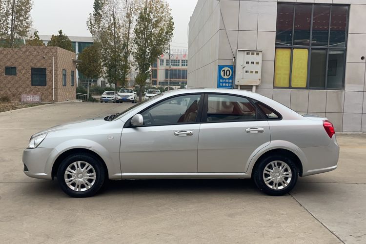 Used Buick Excelle 2015 1.5L Manual Classic Trim Exterior 3