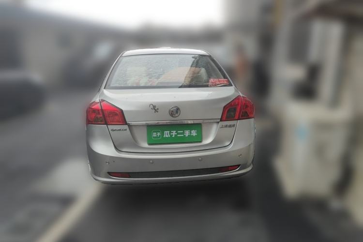 Used Buick Excelle 2015 1.5L Automatic Classic Model Exterior 4