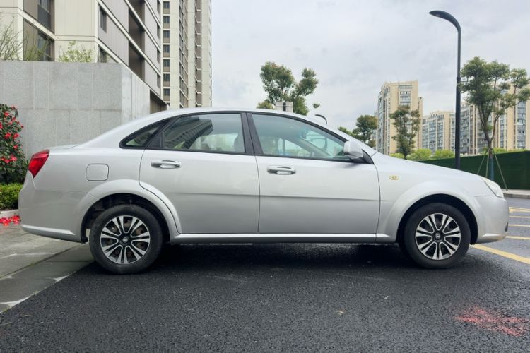 Used Buick Excelle 2015 1.5L Automatic Classic Model Exterior 6