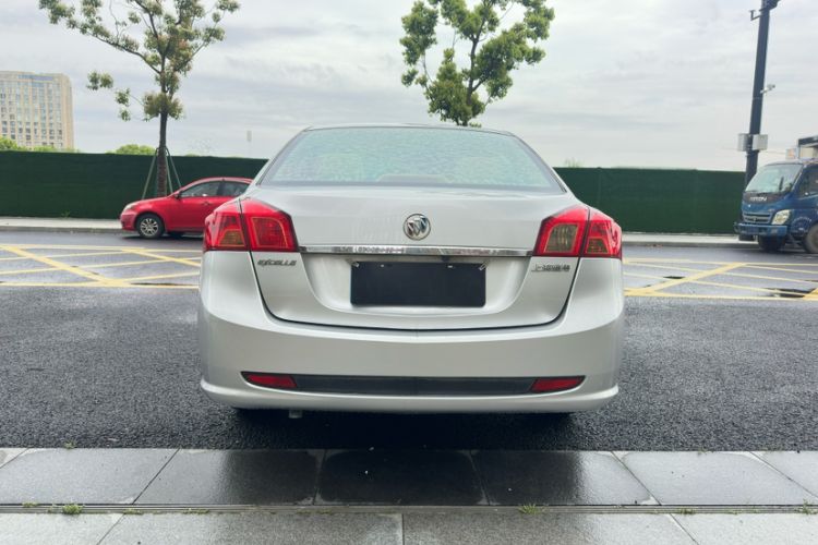 Used Buick Excelle 2015 1.5L Automatic Classic Model Exterior 8