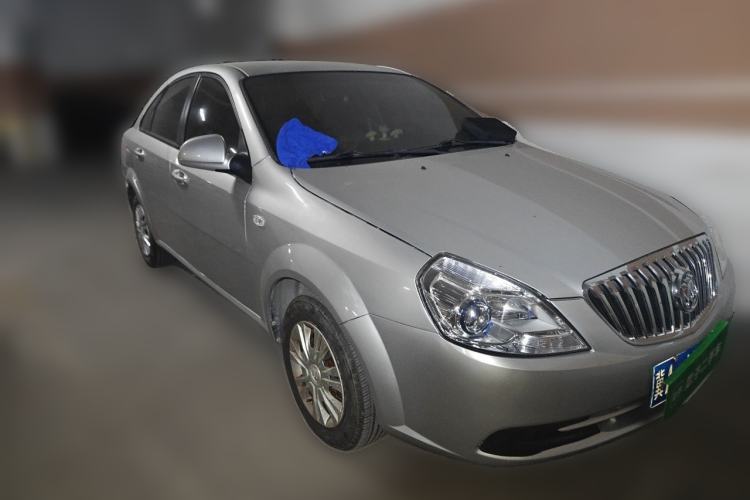 Used Buick Excelle 2015 1.5L Automatic Classic Model Front Right 45 Deg