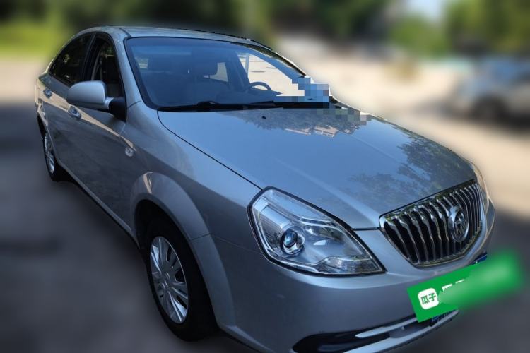 Used Buick Excelle 2015 1.5L Automatic Classic Model Front Right 45 Deg