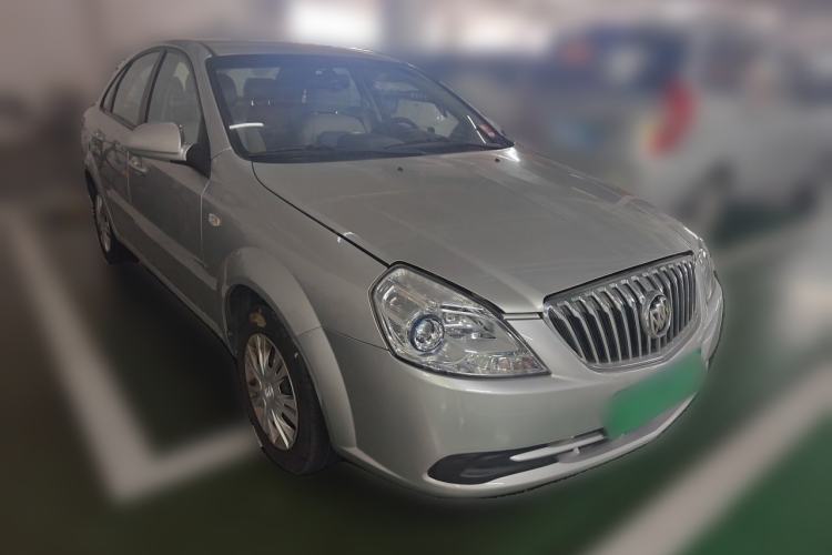 Used Buick Excelle 2015 1.5L Automatic Classic Model Front Right 45 Deg