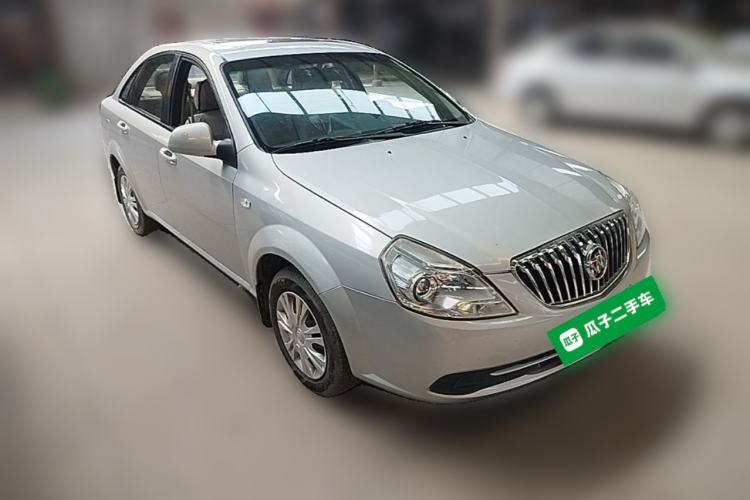 Used Buick Excelle 2015 1.5L Manual Classic Trim Front Right 45 Deg