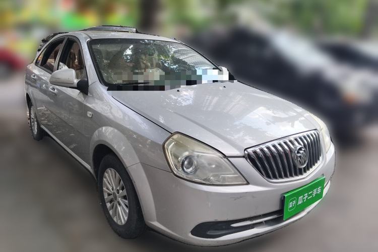 Used Buick Excelle 2015 1.5L Manual Classic Trim Front Right 45 Deg