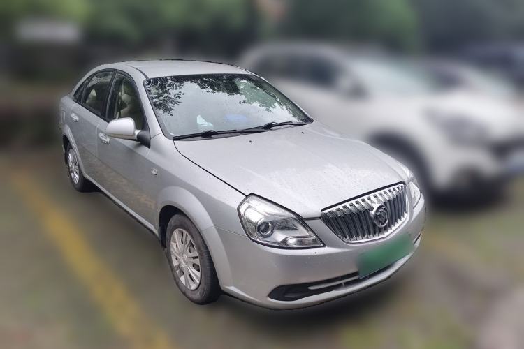 Used Buick Excelle 2015 1.5L Automatic Classic Model Front Right 45 Deg