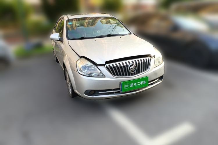 Used Buick Excelle 2015 1.5L Manual Luxury Model Front Right 45 Deg