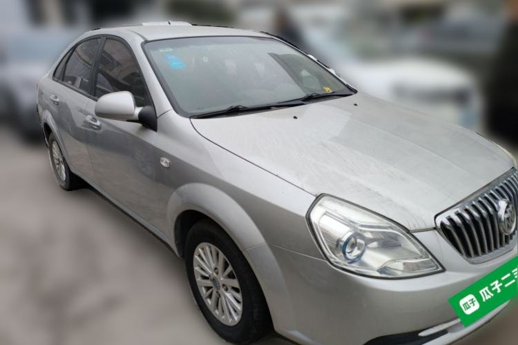 Used Buick Excelle 2015 1.5L Automatic Classic Model Front Right 45 Deg
