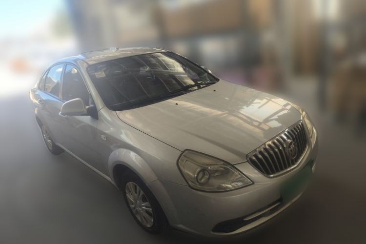 Used Buick Excelle 2015 1.5L Automatic Classic Model Front Right 45 Deg