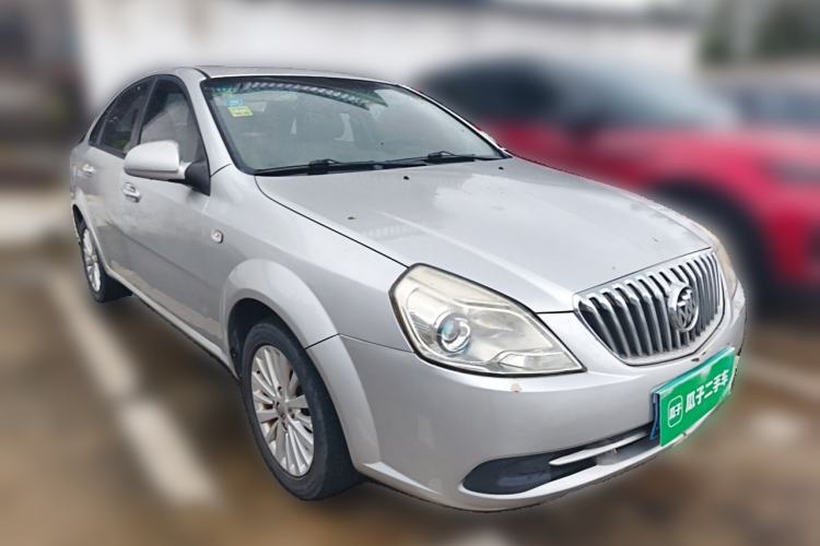 Used Buick Excelle 2015 1.5L Manual Luxury Model Front Right 45 Deg
